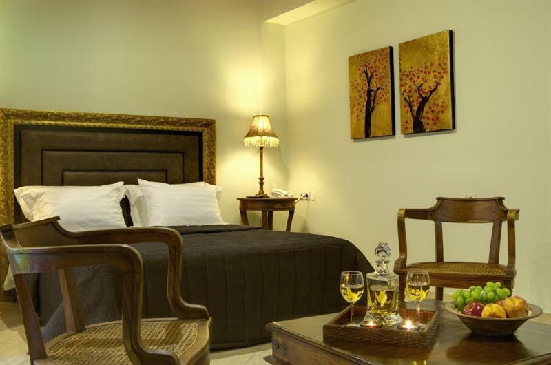 Iatrou Guesthouse 포르테리아 객실 사진